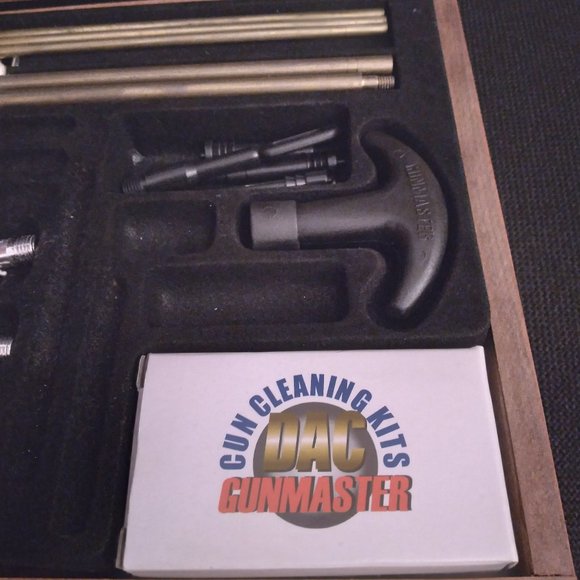 DAC Gunmaster Gun cleaning kit - Picture 2 of 7